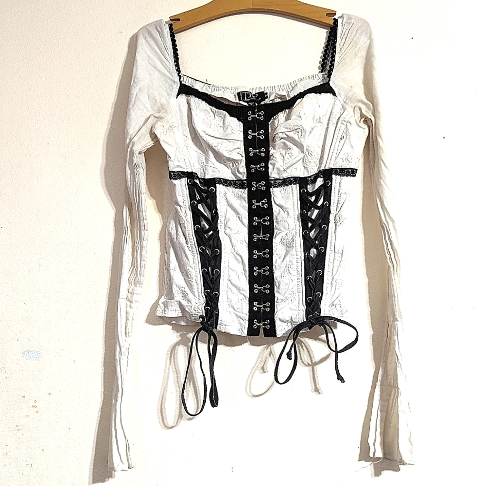 Tripp NYC Embroidered Corset Top Pirate Puff Enchanting Renaissance VTG EUC - Picture 2 of 10